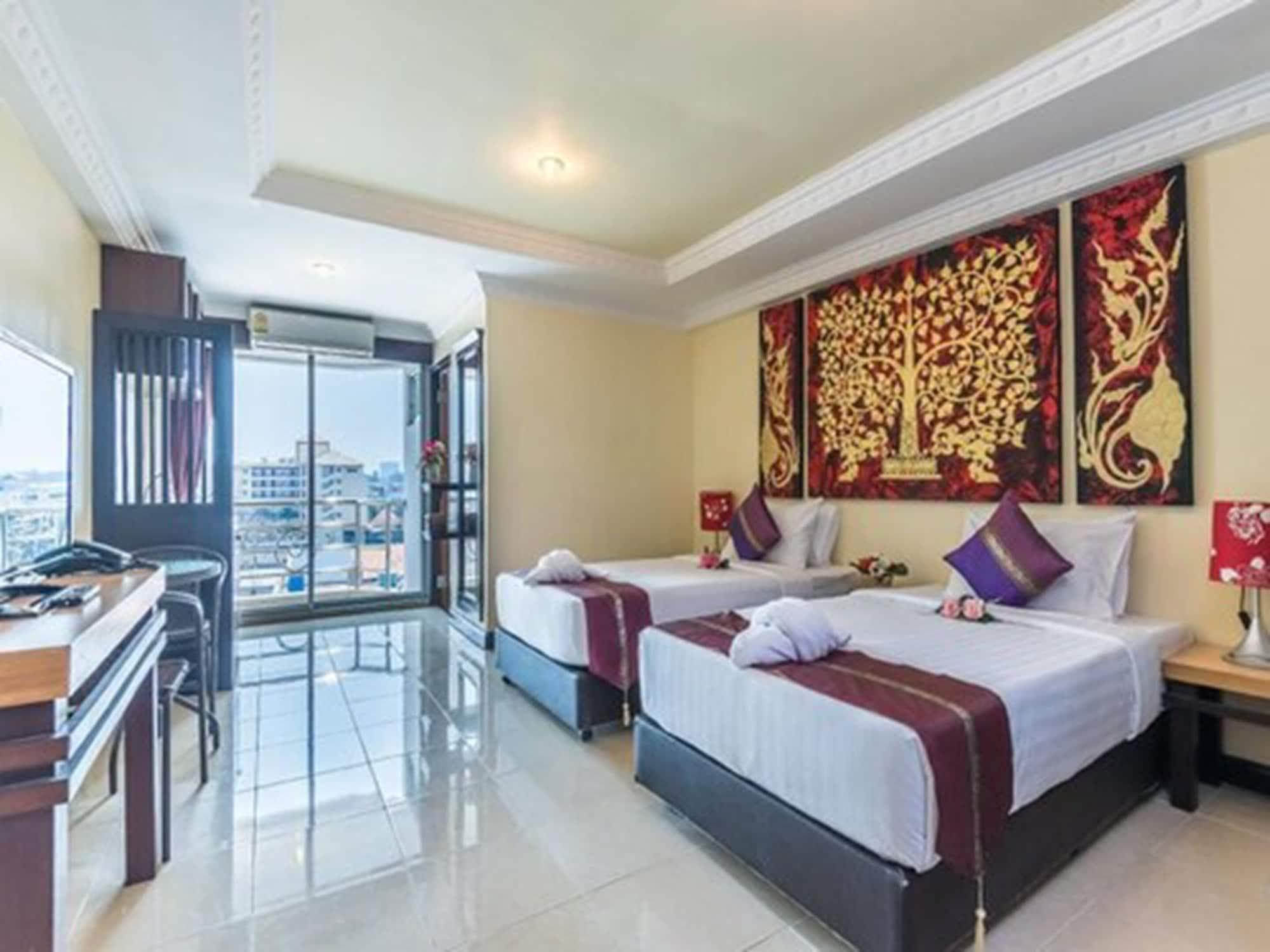 Siwalai City Place Патая Екстериор снимка