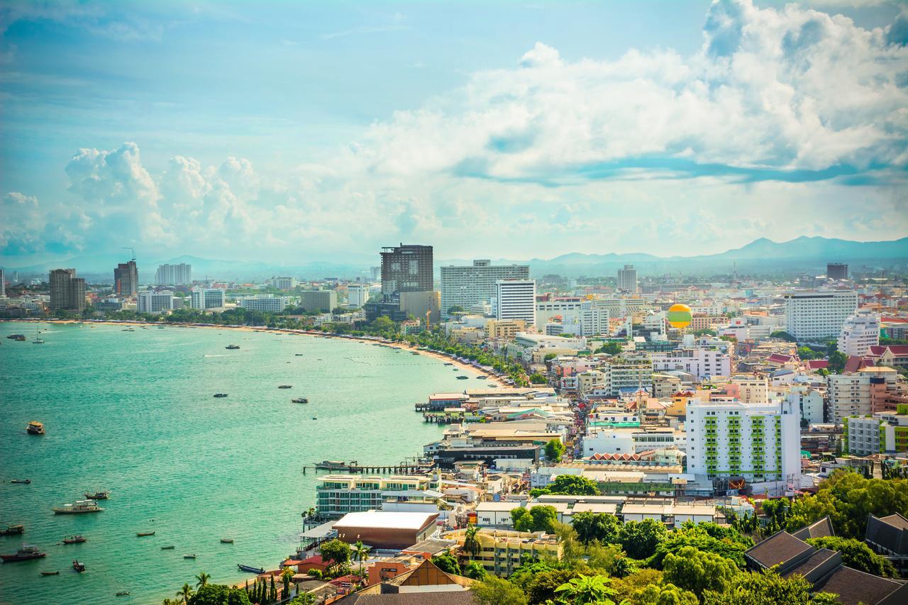 Siwalai City Place Патая Екстериор снимка